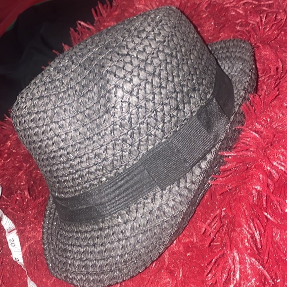 La  Vien Rose black straw Sunhat - Picture 4 of 9